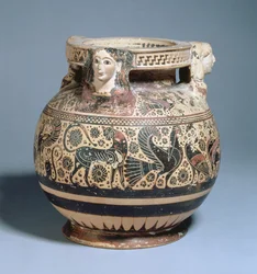 Pyxis usada como urna de cenizas y decorada con filas de grifos, cisnes y sirenas, Período Corintio Medio, c.600-575 a.C.